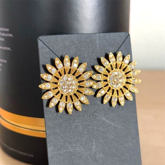 Avon Vintage Gold Sunburst Rhinestone Earring Set Anniversary Circle Dot Signed - Picture 4 of 8